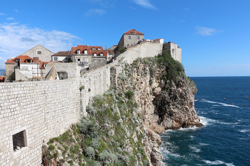 City walls of Dubrovnik 01