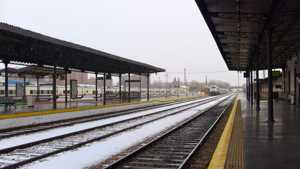 Granada train station - snow